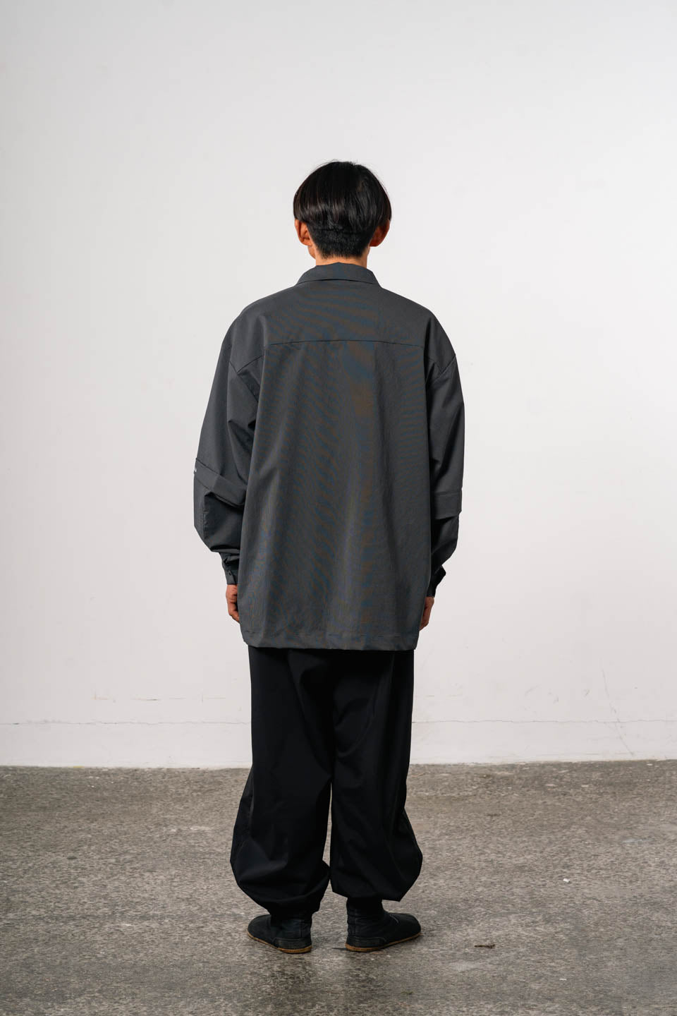 staff wear / BLACK