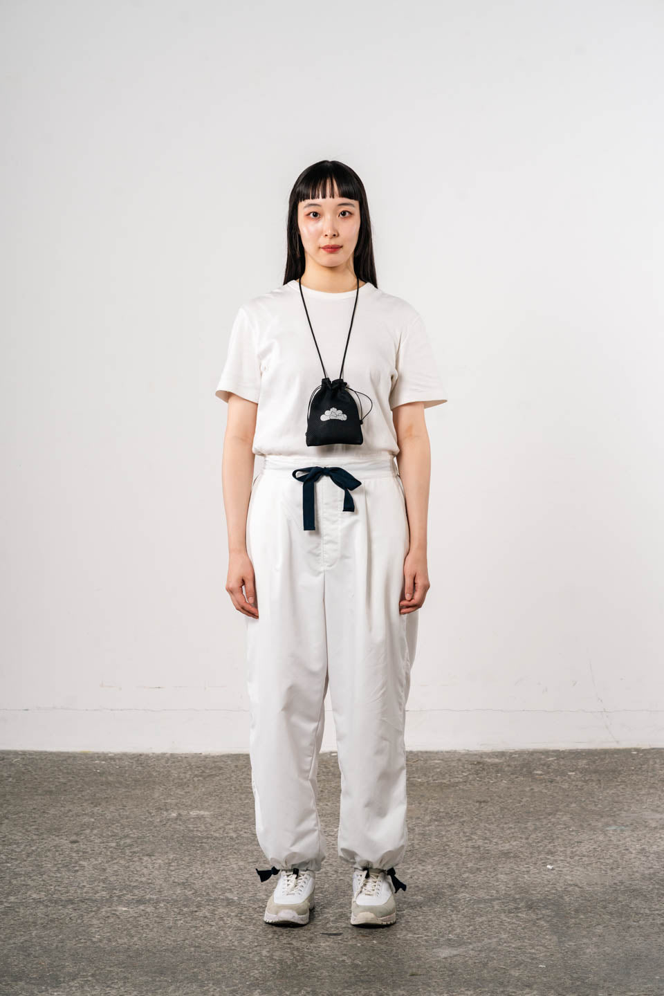 巾着S Kinchaku pouch / White × Black